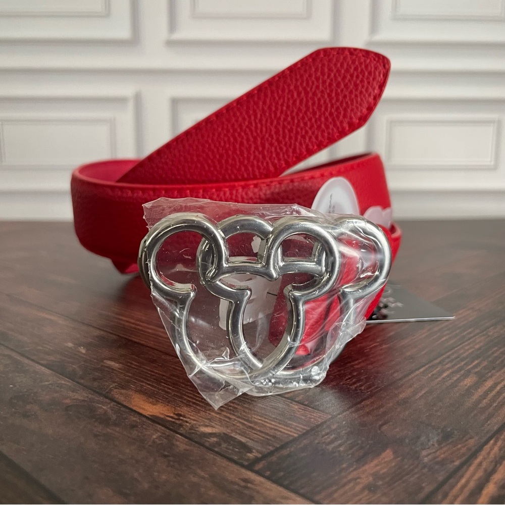 Disney Minnie Mouse Red Vegan Leather Belt Silver hardware NWT